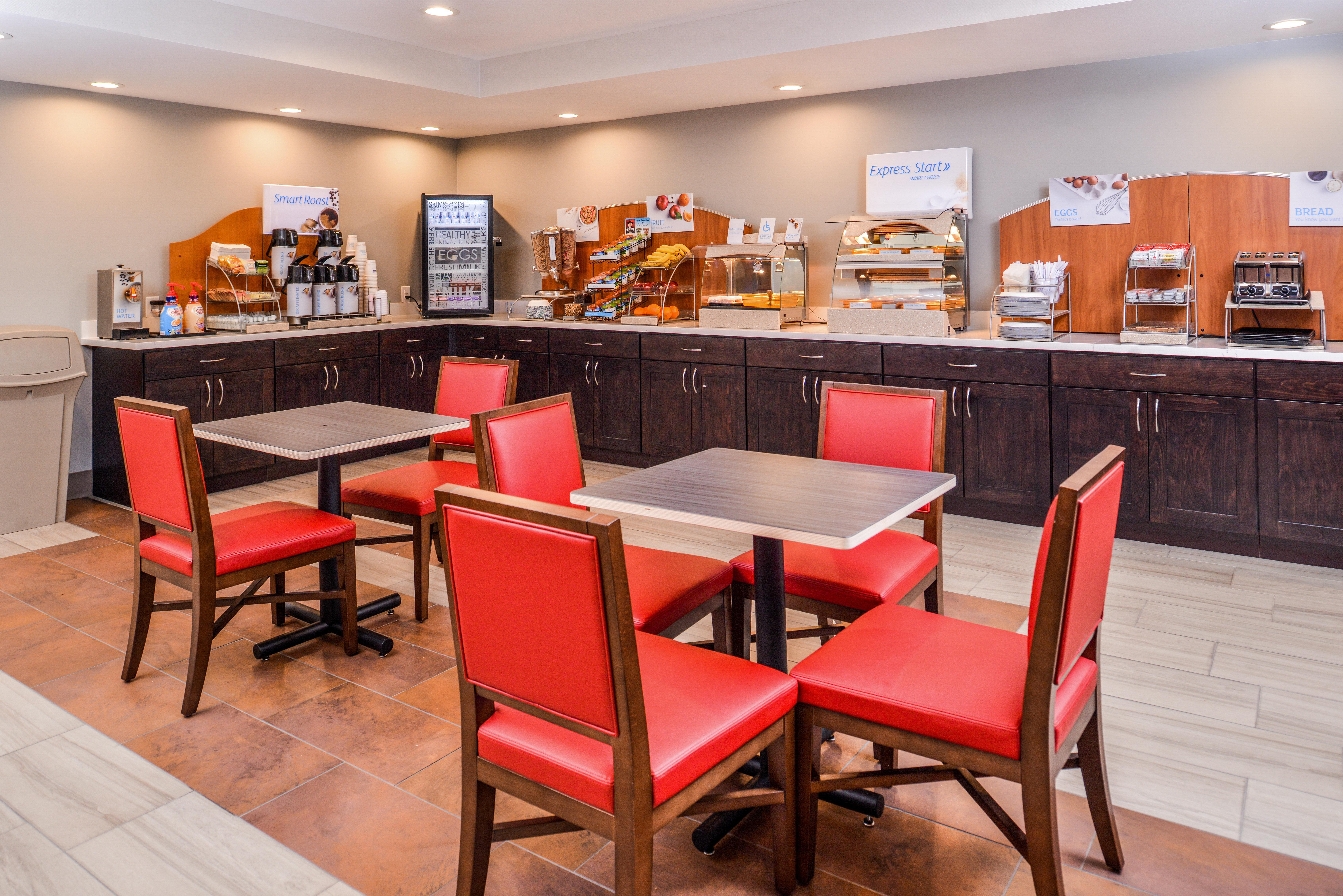 Holiday Inn Express & Suites Lacey - Olympia By Ihg Exterior foto