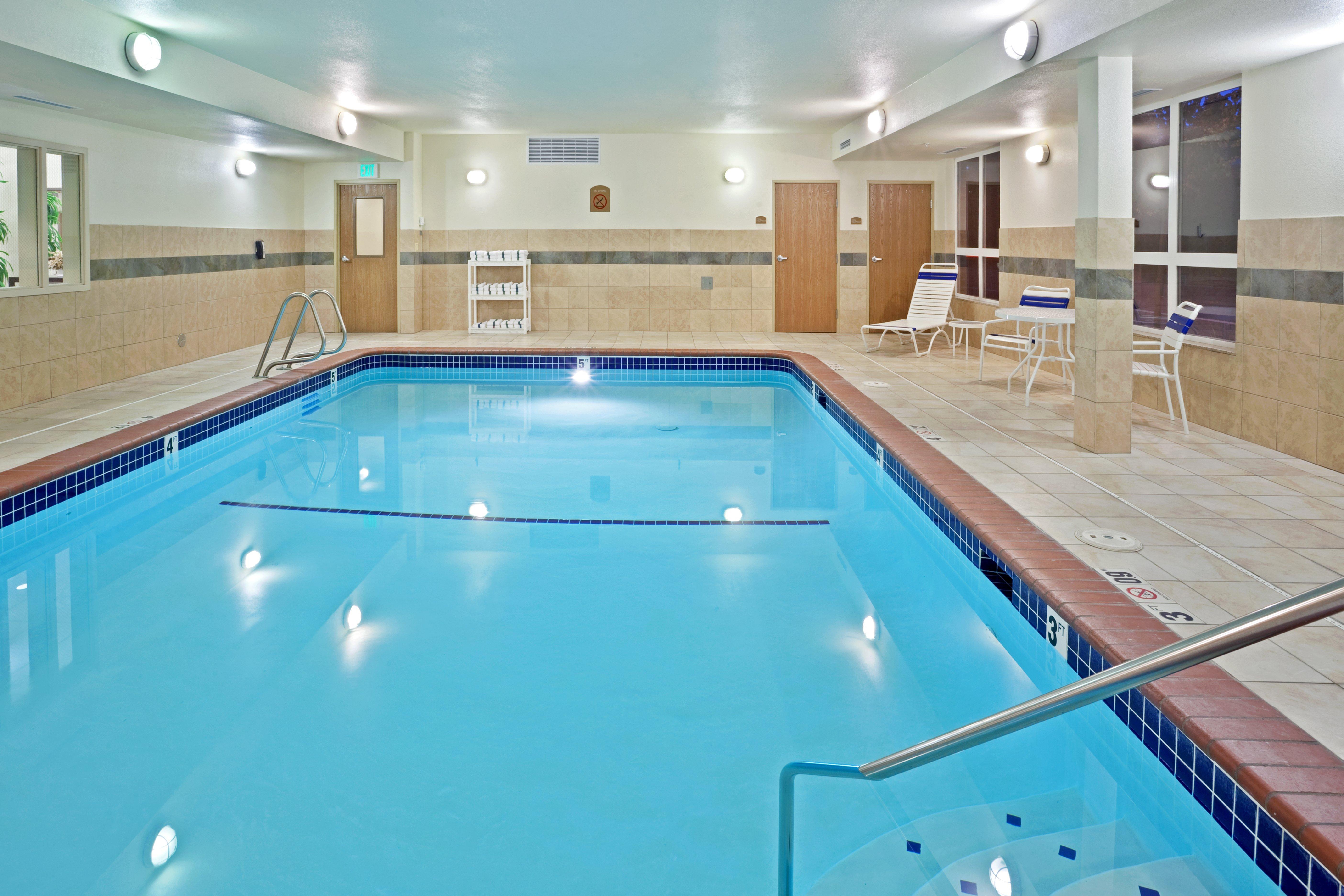 Holiday Inn Express & Suites Lacey - Olympia By Ihg Exterior foto