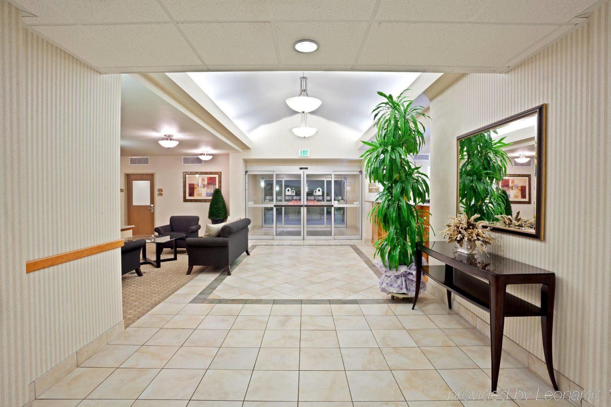 Holiday Inn Express & Suites Lacey - Olympia By Ihg Exterior foto