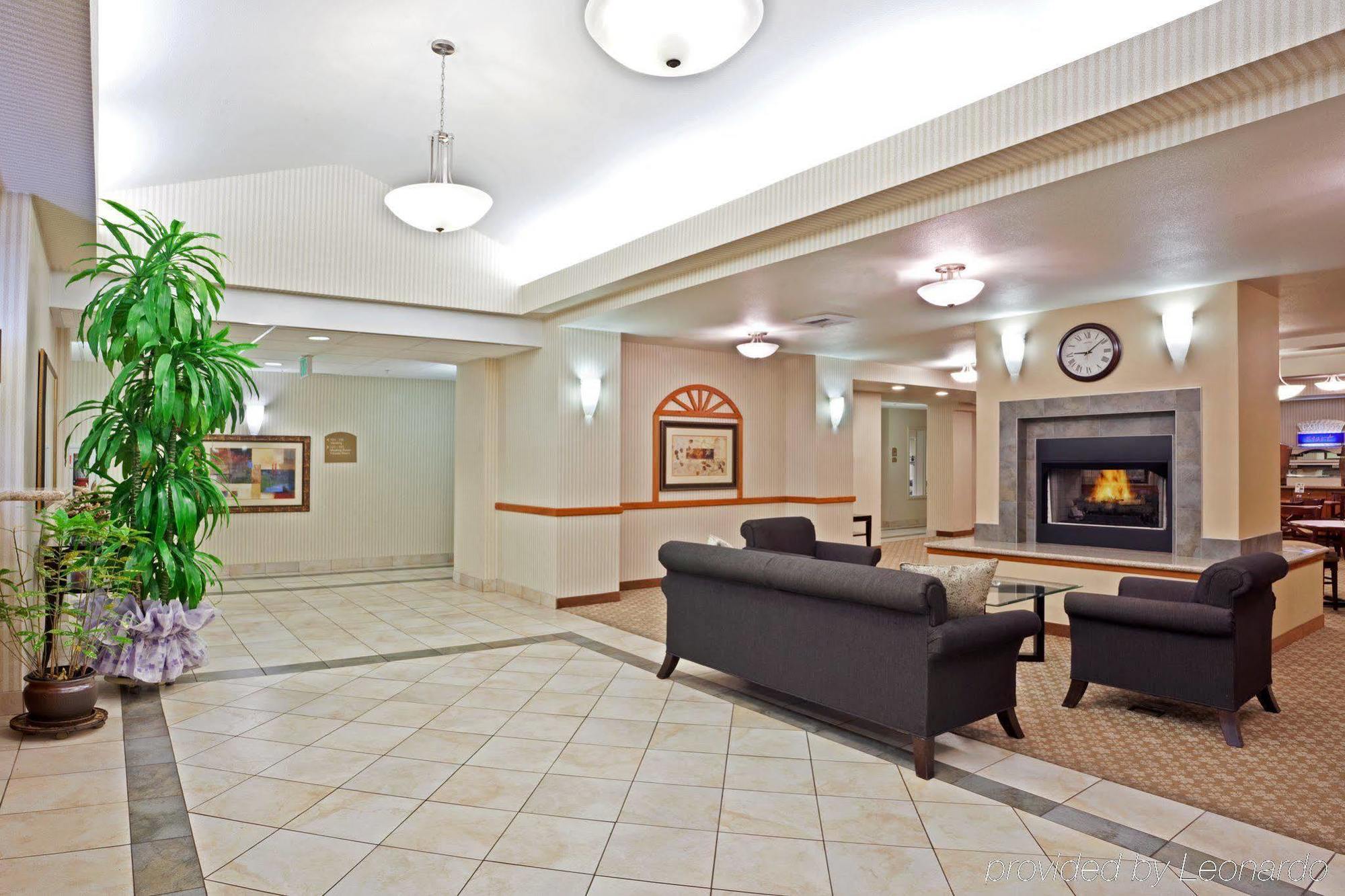 Holiday Inn Express & Suites Lacey - Olympia By Ihg Exterior foto