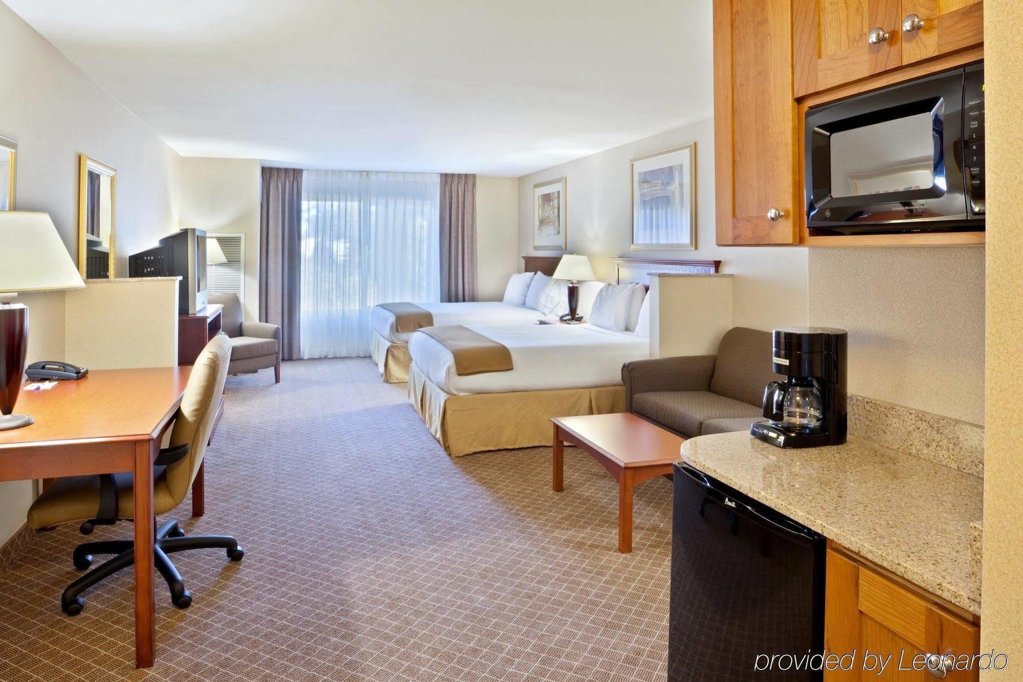 Holiday Inn Express & Suites Lacey - Olympia By Ihg Habitación foto